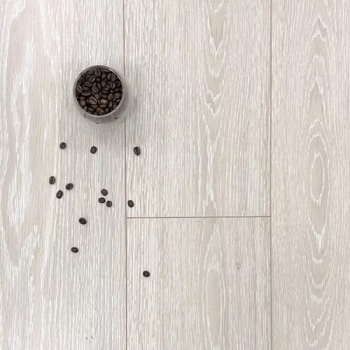ДУБ ГОРНЫЙ СВЕТЛЫЙ ЛАМИНАТ  LOC FLOOR  PLUS ламинат для пола